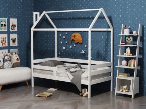 Детская кровать-домик из массива березы Соня-6 (800*1600) Белый/Лак в Нефтекамске - neftekamsk.ok-mebel.com | фото