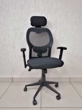 Кресло Barneo K-128 для персонала (черная ткань черная сетка) в Нефтекамске - neftekamsk.ok-mebel.com | фото