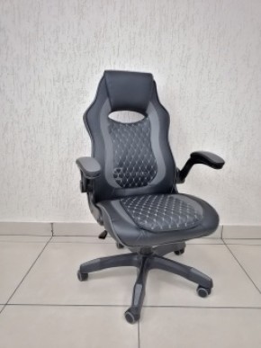 Кресло геймерское Barneo K-37 (черная кожа серые вставки) в Нефтекамске - neftekamsk.ok-mebel.com | фото 1